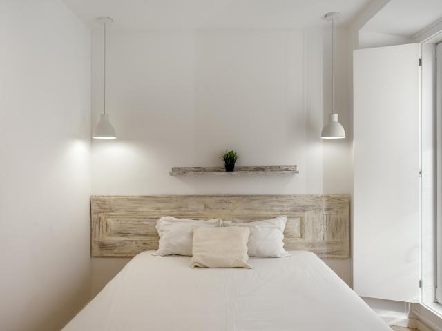 DOWNTOWN MODERN APARTMENTS I by Homing