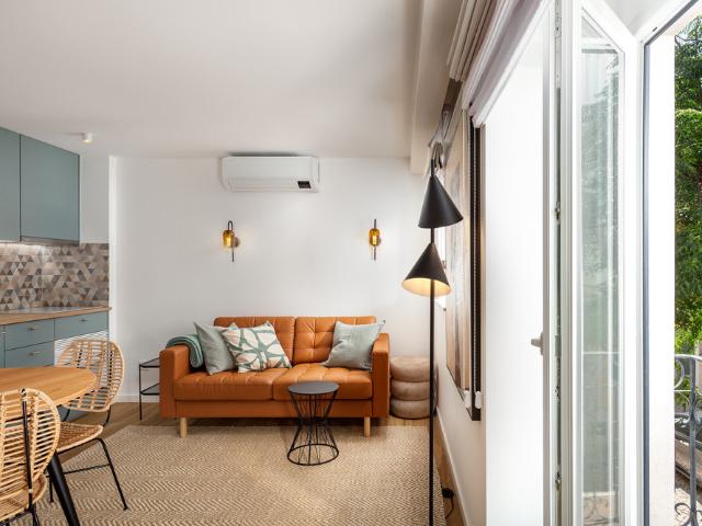 Downtown Oak Duplex