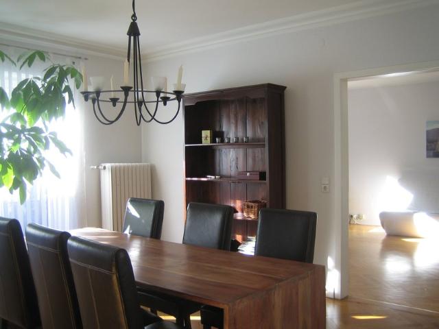 Downtown Stuttgart Mitte 3bdrm 160sqm Fitted Kitchen parking space