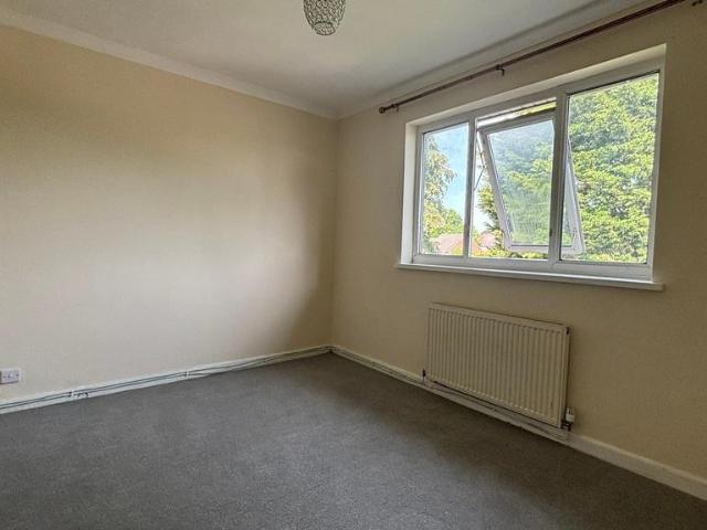 Downton Grange, Cardiff CF3 2 bed flat to rent £1,000 pcm £231 pw