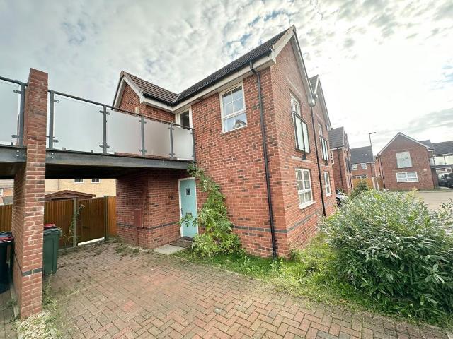 Doxford Heath, Brooklands, MK10 1 bed semi detached house to rent £1,250 pcm £288 pw
