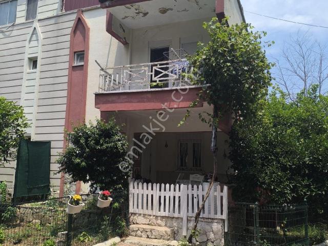 Doyranda 3+1 Konyaaltı Sahili'ne 15 Dakika! 200 M² Arsalı Müstakil Villa Daire Fiyatına Satışta!
