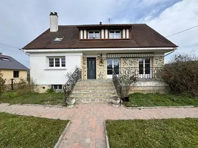 Dozulé 14430 Achat / Vente maison 7 pièces t7 au dernier étage terrasse