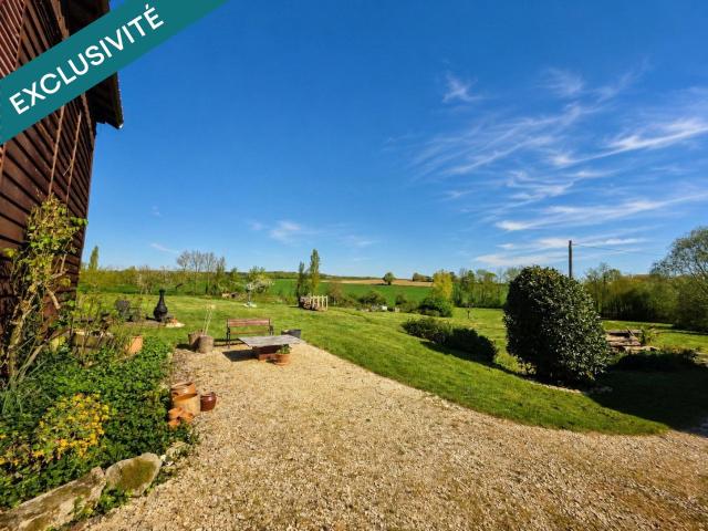 DPE B. Rénovation totale. Terrain constructible. 187m² Seyches