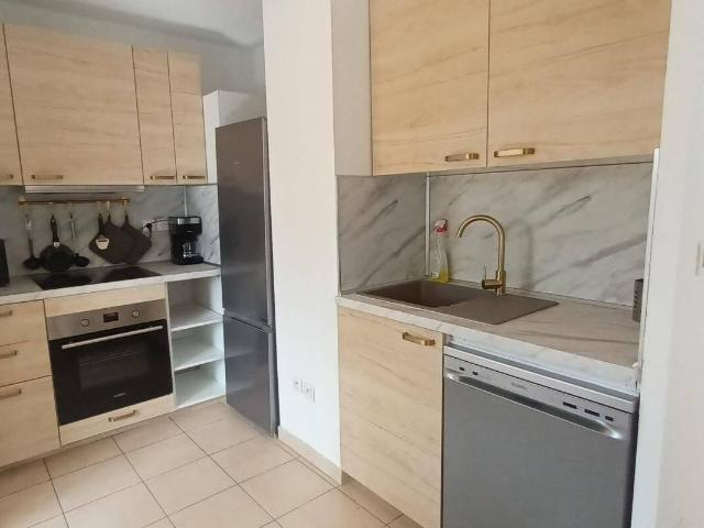 T2 MEUBLE 69008