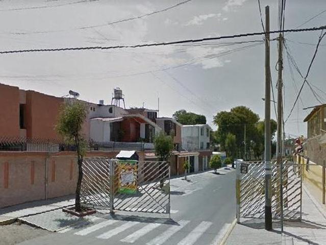 Dplex piso Urb Privada cerca U Catlica Sachaca