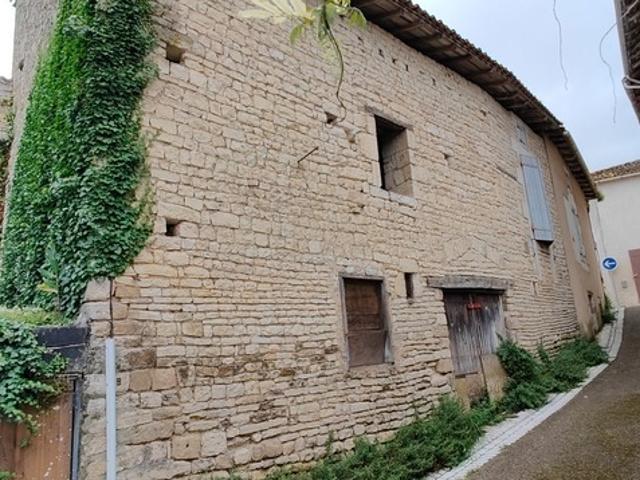 Dpt Charente 16, à vendre SAINT AMANT DE BOIXE maison P3 Terrain de 130