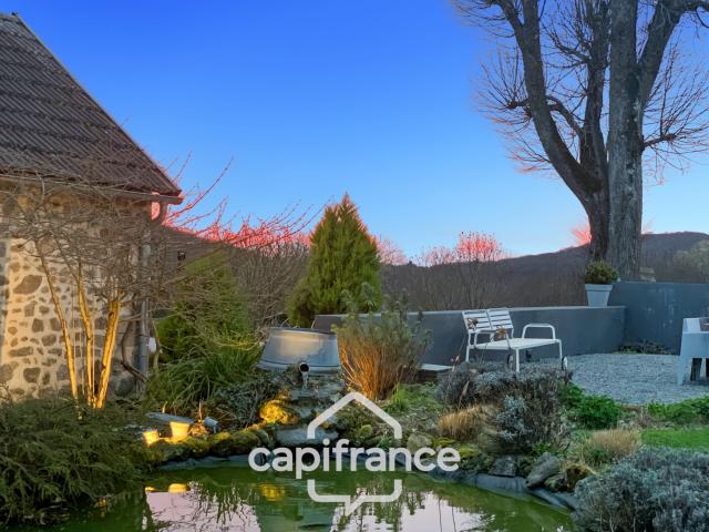 Dpt Creuse 23, à vendre Saint Vaury propriété de 590 m2 av. 590m² Saint Vaury
