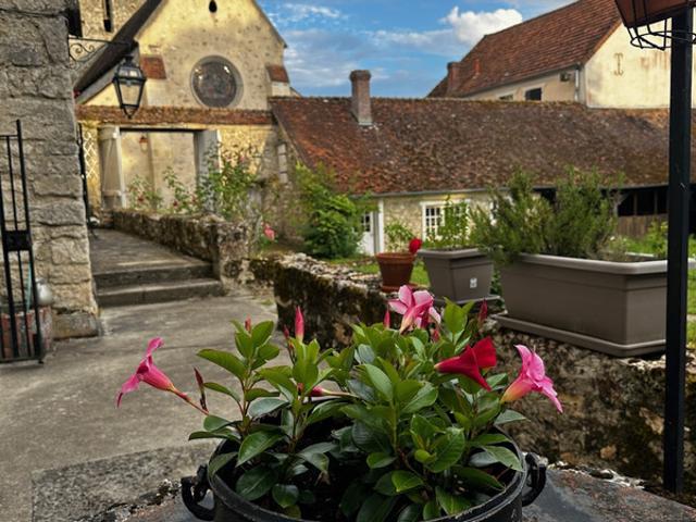 Dpt Aisne 02, BAULNE EN BRIE à vendre superbe propriété de 380 m2 habitables sur un terrain de 15 ha avec étang de 3 ha