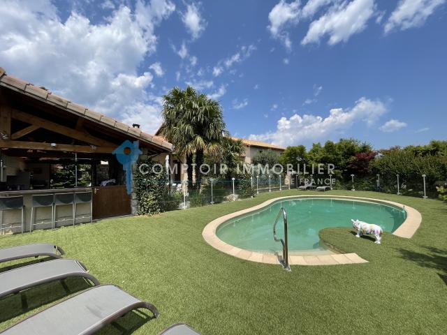 Dpt Ardèche 07 à Vendre À Roiffieux Villa d'exception avec piscine