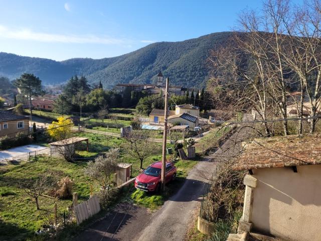 Dpt Gard 30, à vendre SAINT FLORENT SUR AUZONNET idéal investisseur immeuble de rapport à rénover 220 m² environ et terrain 1085m²