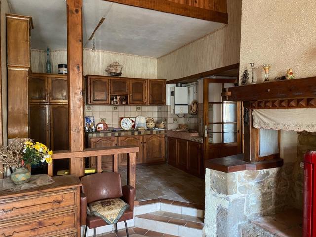 Dpt Gers 32, à vendre BASSOUES maison P7 de 200 m² Terrain de 1 525,00 m²