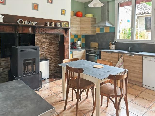 Dpt Gers 32, à vendre LUPIAC maison P3 de 91,2 m² Terrain de 175,00 m²
