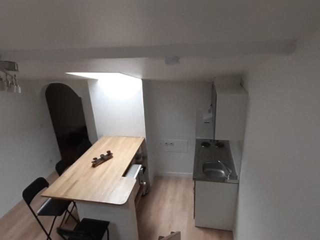 Dpt Essonne 91, à louer SAINT VRAIN appartement T1
