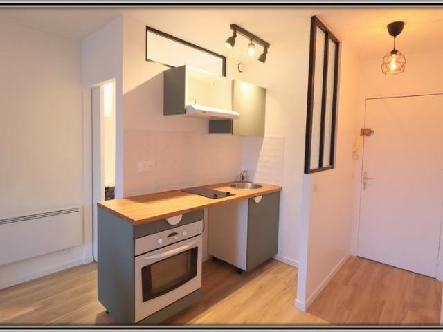 Dpt Essonne 91, à louer SAINTE GENEVIEVE DES BOIS appartement T2 de 38m²