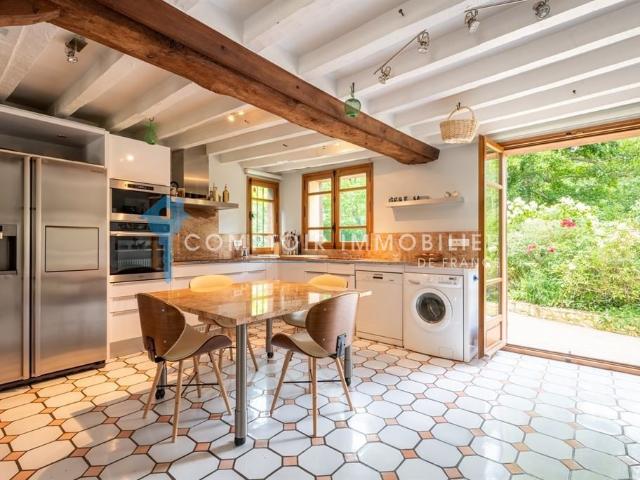 Dpt Eure 27 à vendre proche Evreux Magnifique moulin du XV. 260m² Évreux