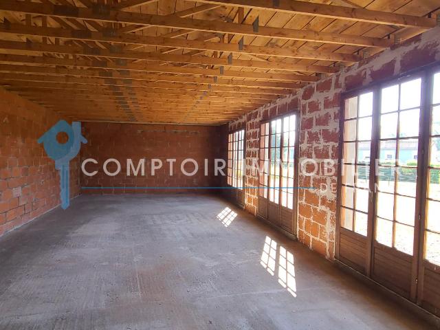 Dpt Haute Garonne 31 A vendre Saint Gaudens 31800 Maison à finir de 132 m2 sur 3 niveaux + 69 m2 et un gara
