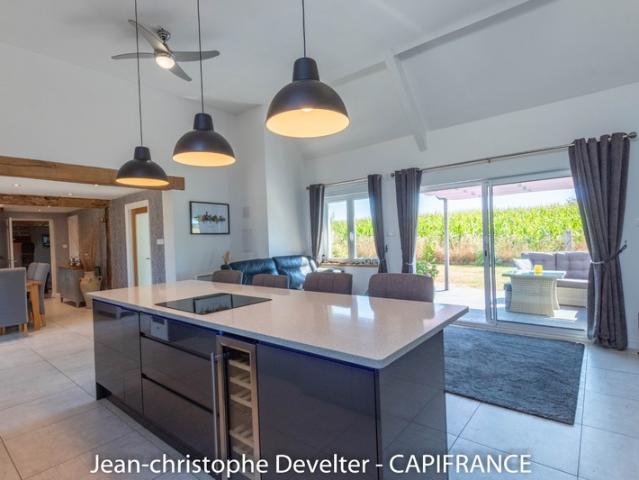 Dpt Orne 61, à vendre PASSAIS LA CONCEPTION maison 4 chambres sur 2 200 m2
