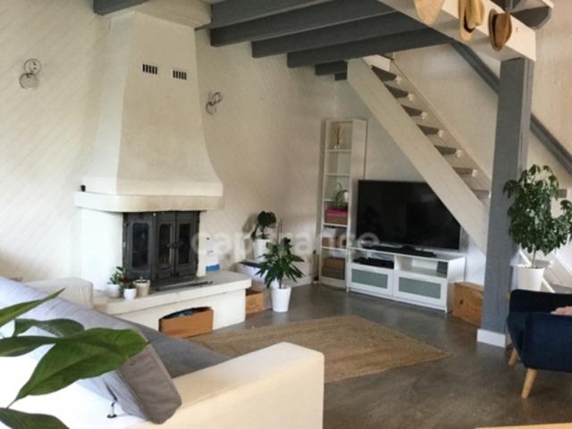 Dpt Pyrénées Orientales 66, à vendre CORNEILLA DEL VERCOL VILLA de plain pied 3 faces avec piscine