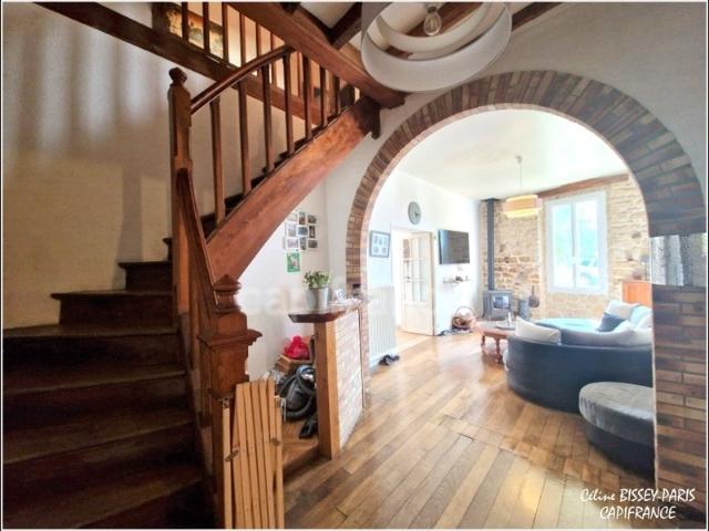 Dpt Yonne 89, à vendre ROSOY maison en pierre de Bourgogne, 6 chambres, terrain 1150 M2