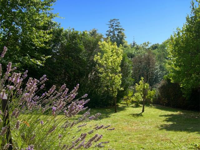Dpt Yvelines 78, Millemont, maison 6 pièces de 130 m² Terrain de 1 617,00 m²