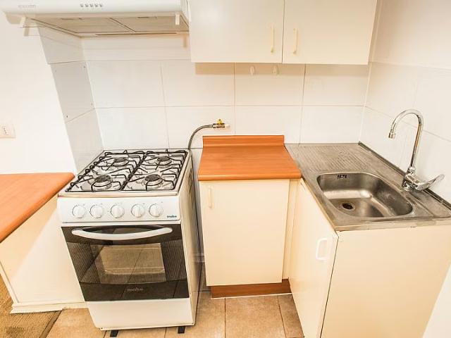 Dpto n 2009 a, 1d+1b, santa elena, metro ñuble | 1 dormitorios por 1700.00 en Santiago