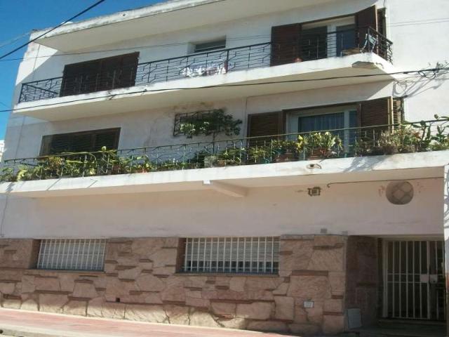 DPTO ALQUILER, 1 DORM, ENRIQUE LACOSTE 271, B GUEMES