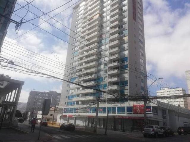 Dpto. amoblado en edificio Lynch sector centro Iquique