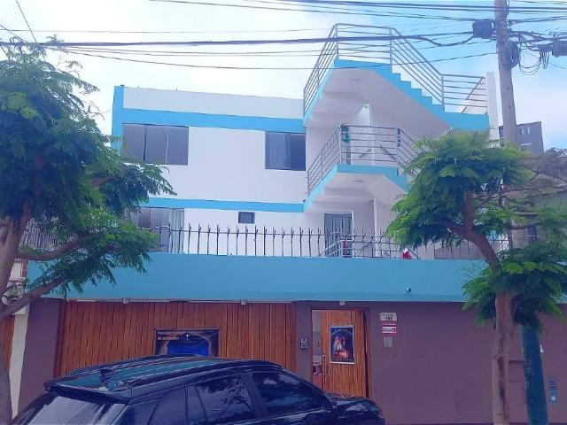 Dpto en alquiler en Residencial Higuereta Surco 1 dormitorio 3er piso
