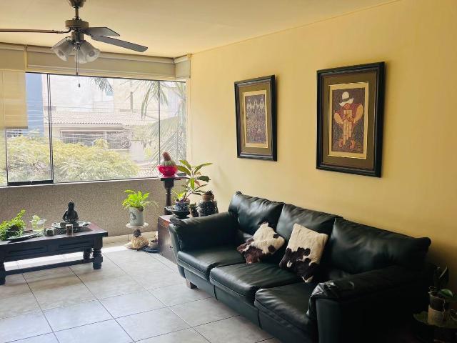 Dpto. en estupenda zona de Valle Hermoso, Surco