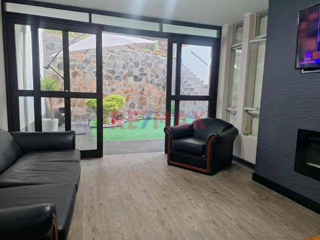 Dpto. Primer Piso Con Terraza Praderas La Molina