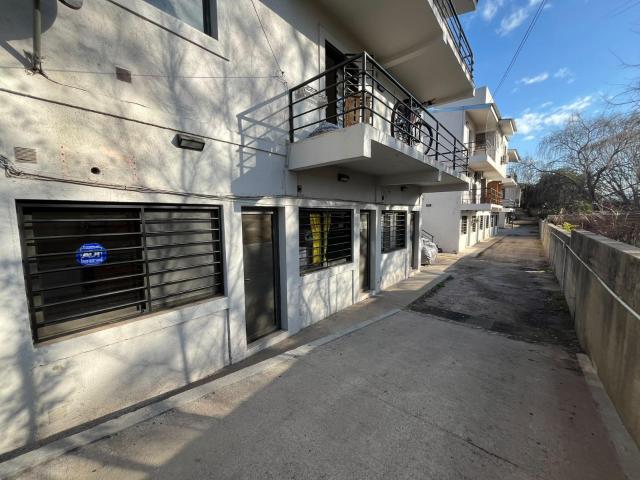 DPTO 1 DORM SOBRE AV. CARCANO VILLA CARLOS PAZ
