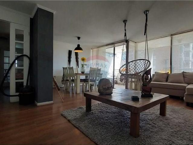 Dpto. 4 dormitorios, estacionamiento/ bodega | 4 Dormitorios por 5490.00 en Huechuraba