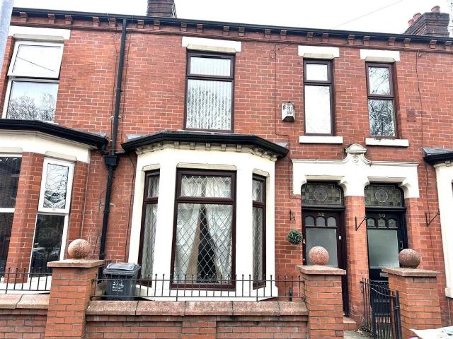 Droylsden Road, Manchester 3 bed terraced house to rent £1,300 pcm £300 pw