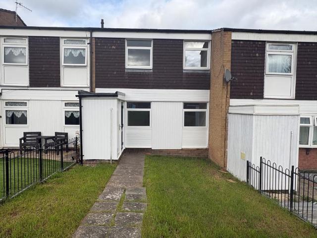 Droitwich Spa WR9 3 bed terraced house to rent £1,250 pcm £288 pw