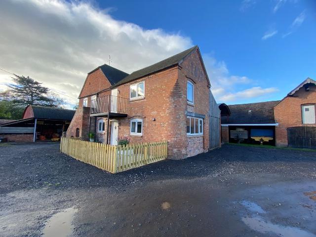 Droitwich Road, Kidderminster DY10, 1 bed barn conversion to rent, £995 pcm | PrimeLocation