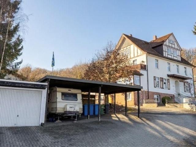 Drosselweg: Renovierte 2 Zimmer Wohnung inkl. neuer Einbauküche