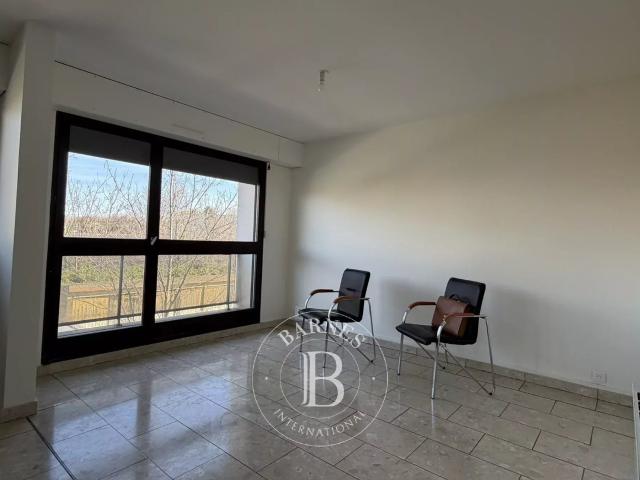 DRAVEIL 91 Appartement 6 pièces – Rénové et Traversant –. 142m² Draveil