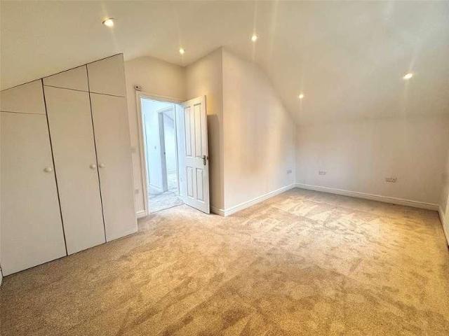 Dray Cottage, West Lea Avenue, Harrogate, North Yorkshire, HG2