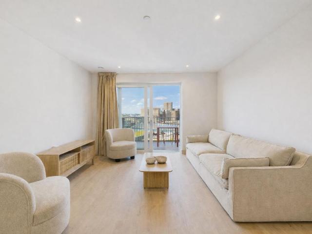 Draycote House, Caversham Road, London NW9, 2 bed flat to rent, £2,560 pcm | PrimeLocation