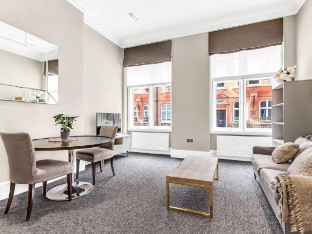 Draycott Place, London 1 bed flat to rent £3,500 pcm £808 pw