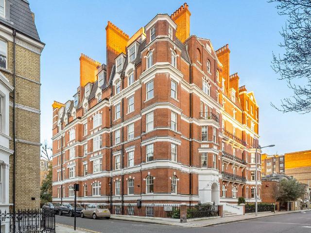 Drayton Gardens, Chelsea, London SW10, 4 bed penthouse to rent, £16,000 pcm | PrimeLocation