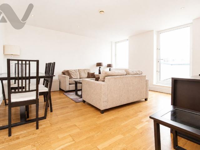 Drayton Park, London N5, 2 bed flat to rent, £2,600 pcm | PrimeLocation