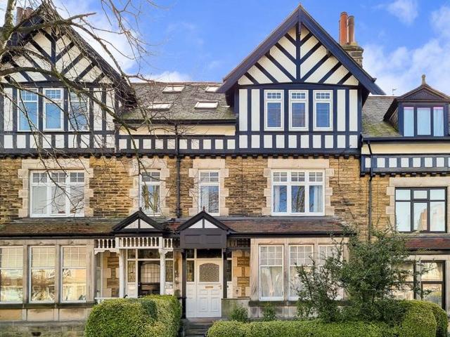 Dragon Parade, Harrogate HG1, 1 bed flat to rent, £975 pcm | PrimeLocation