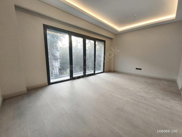 DRAGOSTA SAHİLE KOMŞU 2+1 SATILIK AYNI BİNADA ALTERNATİF DAİRE