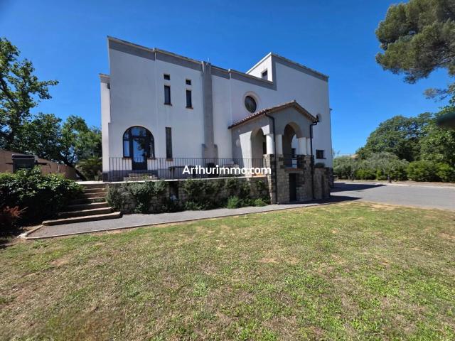 Draguignan Maison 8 Pièces 5 Ch 260 M2 330 M2 Avec An. 256m² Draguignan