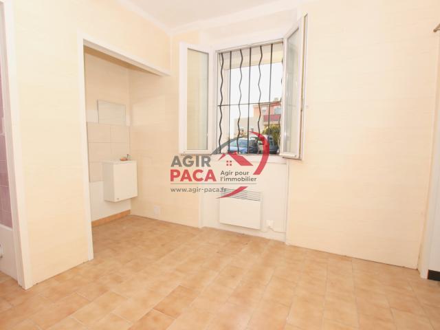 Draguignan maison de 75 m2 avec terrasse et jardinet