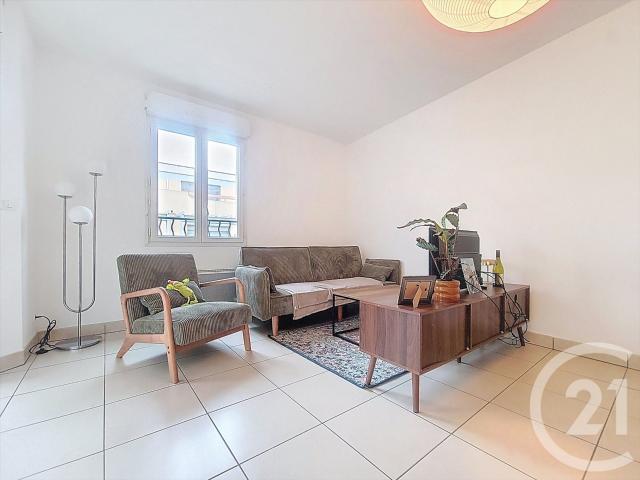 DRAGUIGNAN APPARTEMENT 2 PIÈCES VENDU LOUÉ Idéalement situé. 44m² Draguignan