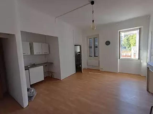 Draguignan 83300 Location appartement 1 pièce t1