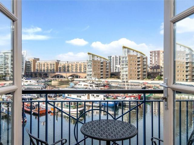 Drake House, Victory Place E14, 1 bed flat to rent, £2,150 pcm | PrimeLocation